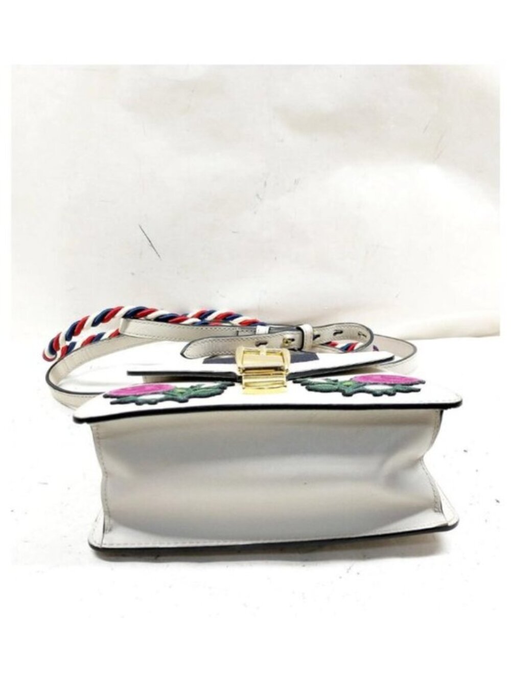 Authentic Gucci Sylvie Mini Floral Embroidered Leather Top Handle Crossbody Bag - Picture 9 of 16